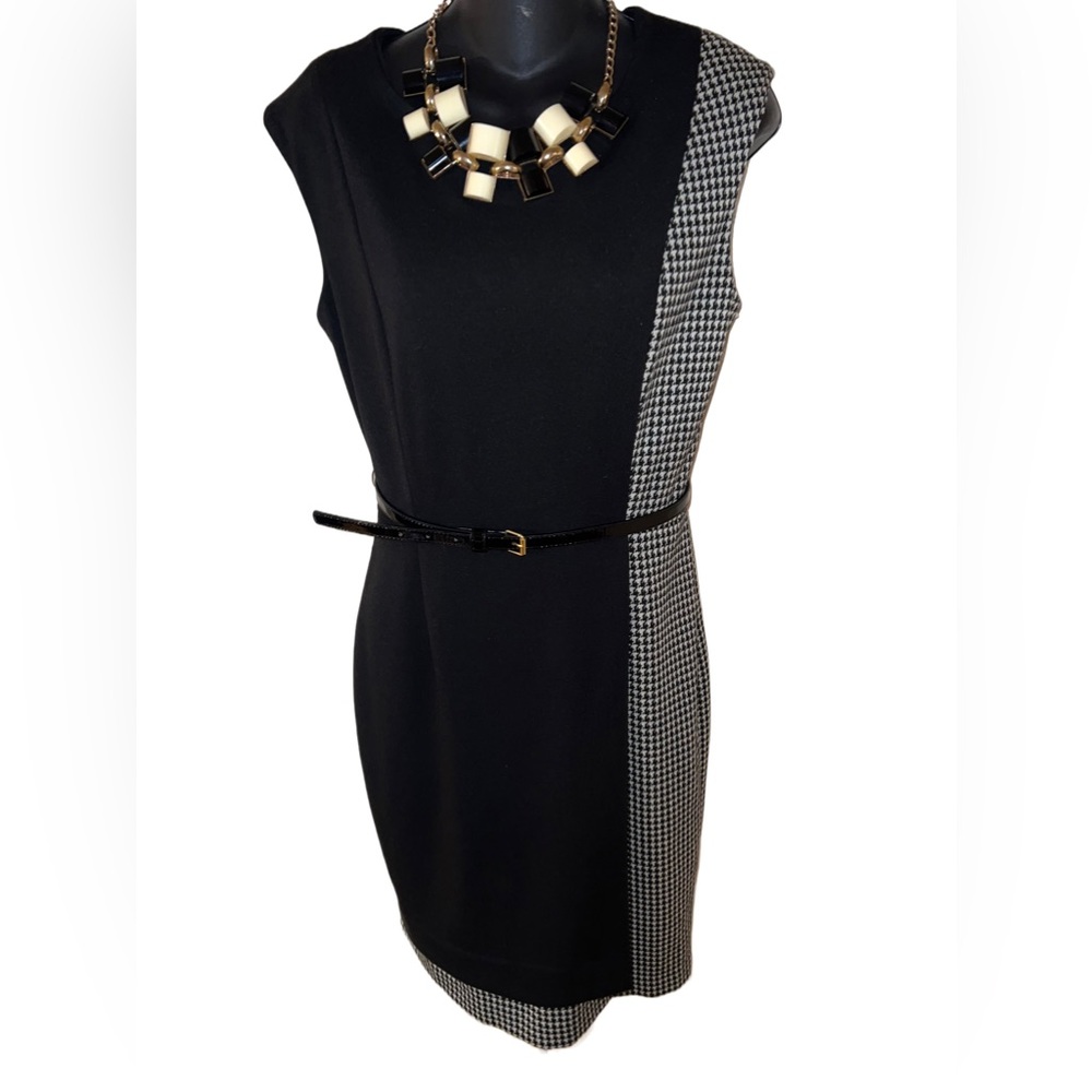 NWOT Ladies Calvin Klein Dress. NECKLACE NOT INCLUDED